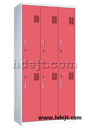 點擊查看商品:六門更衣柜