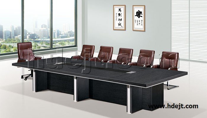 點擊查看商品:會議桌