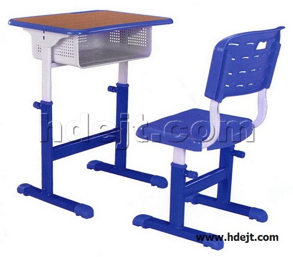 點擊查看商品:課桌椅